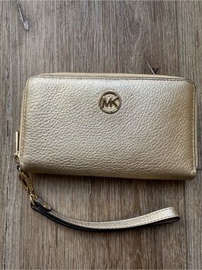 Michael Kors Gold Leather Zip Wristlet